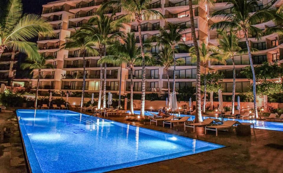 Luxury Nima Bay at Marina Vallarta Pool & Family Apartment in Puerto Vallarta