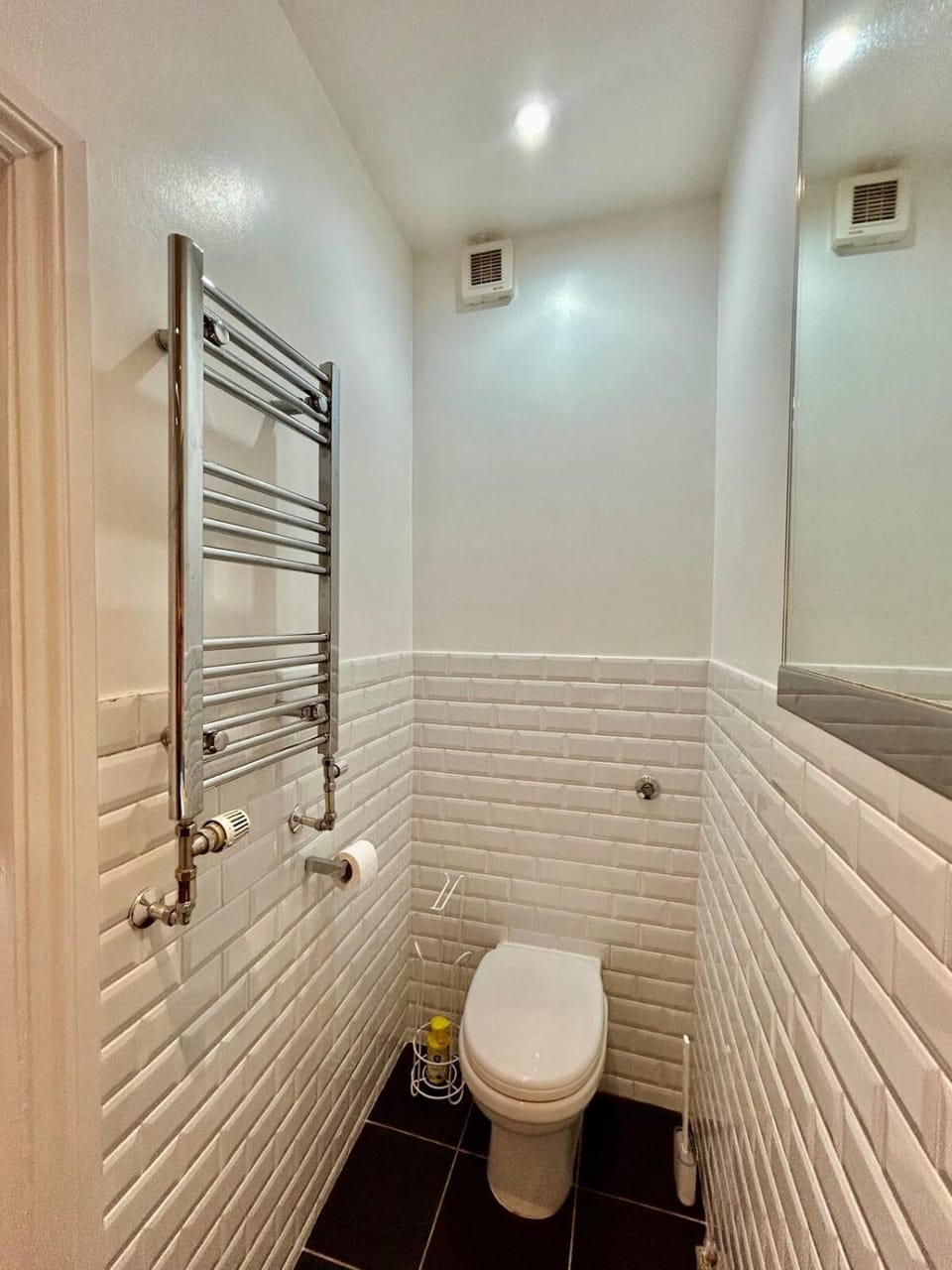 Modern Comfy 1 Bedroom Apartment in Gipsy Hill, Free Parking Apartment in London Borough of Southwark