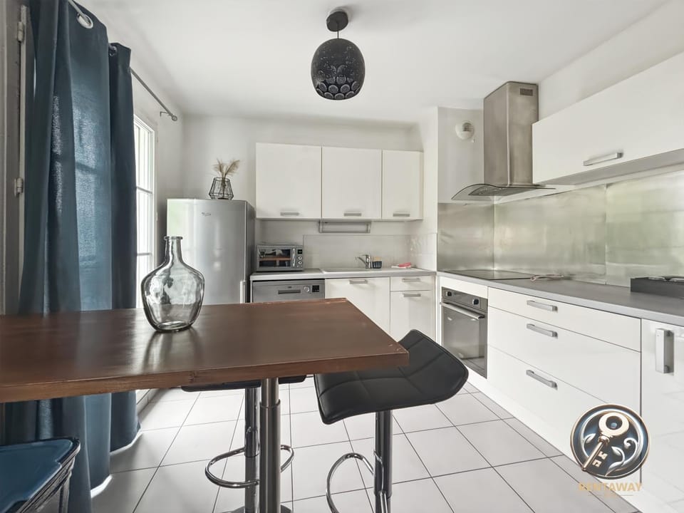 ღ One Step From Magic Disneyland - Rentaway BnB ღ Apartment in Chessy