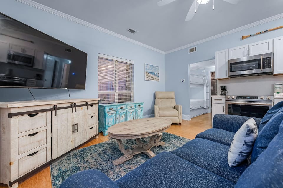 Nantucket Cottages #3B Apartment in Destin