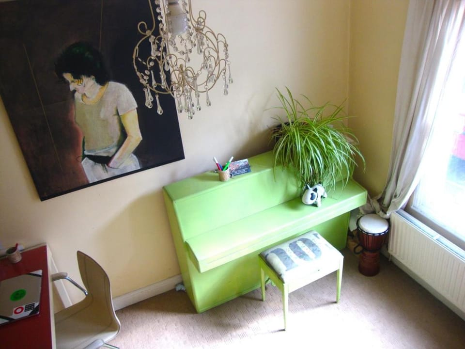 Lovely artist's home ecently refurbished Apartment in Cambridge
