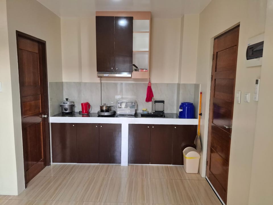 Coffee/tea facilities, Kitchen or kitchenette
