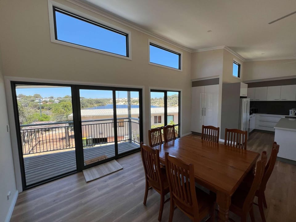 Moore Memories Beach House House in Western Australia