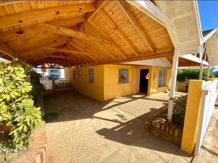 El tabo house House in Santiago Metropolitan Region