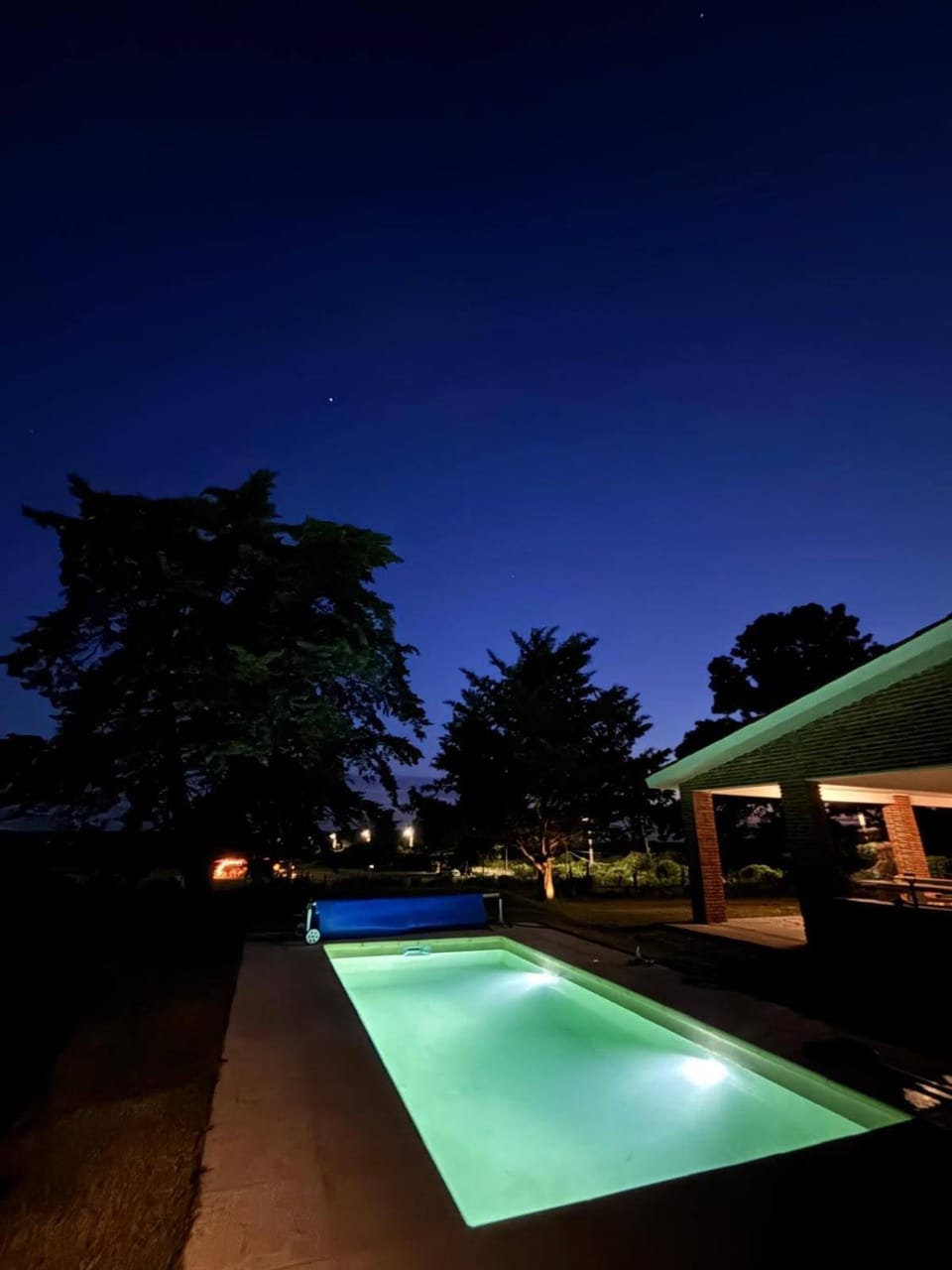 Swimming pool, Swimming pool