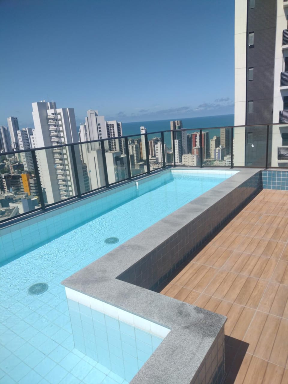 City view, Pool view, Swimming pool, sunbed