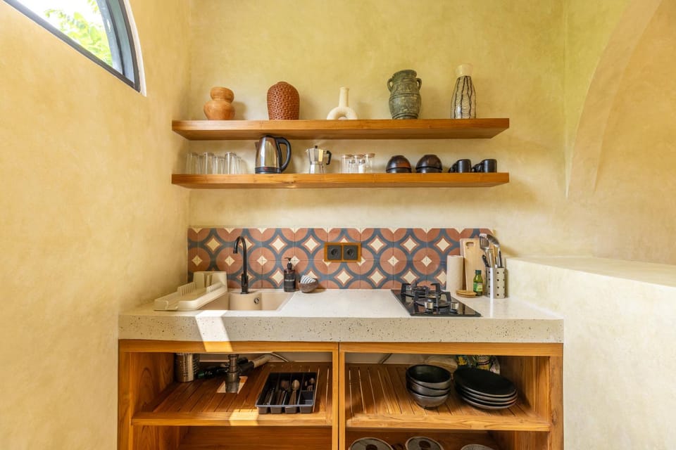 Coffee/tea facilities, Kitchen or kitchenette
