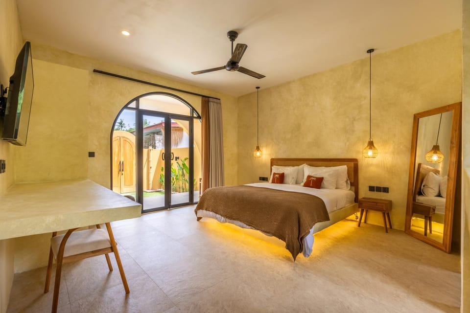 TV and multimedia, Photo of the whole room, Bedroom