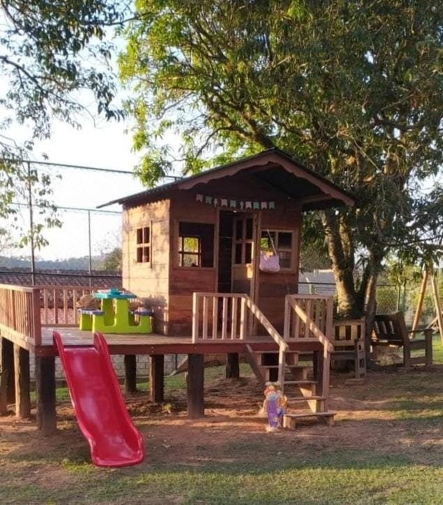 Chácara Rio Acima Jundiaí Piscina Aquec Solar Ar Cond Quadra Casa na Arvore House in Louveira