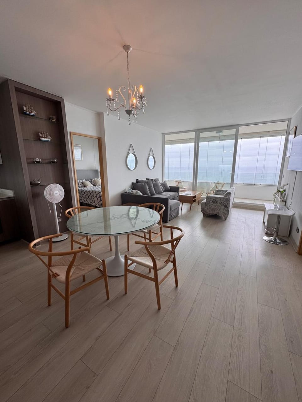 Living room, Photo of the whole room, Dining area, Sea view