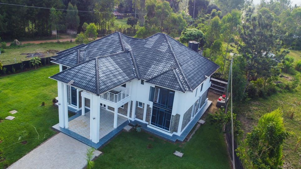 Grato Pacho Villa in Kenya