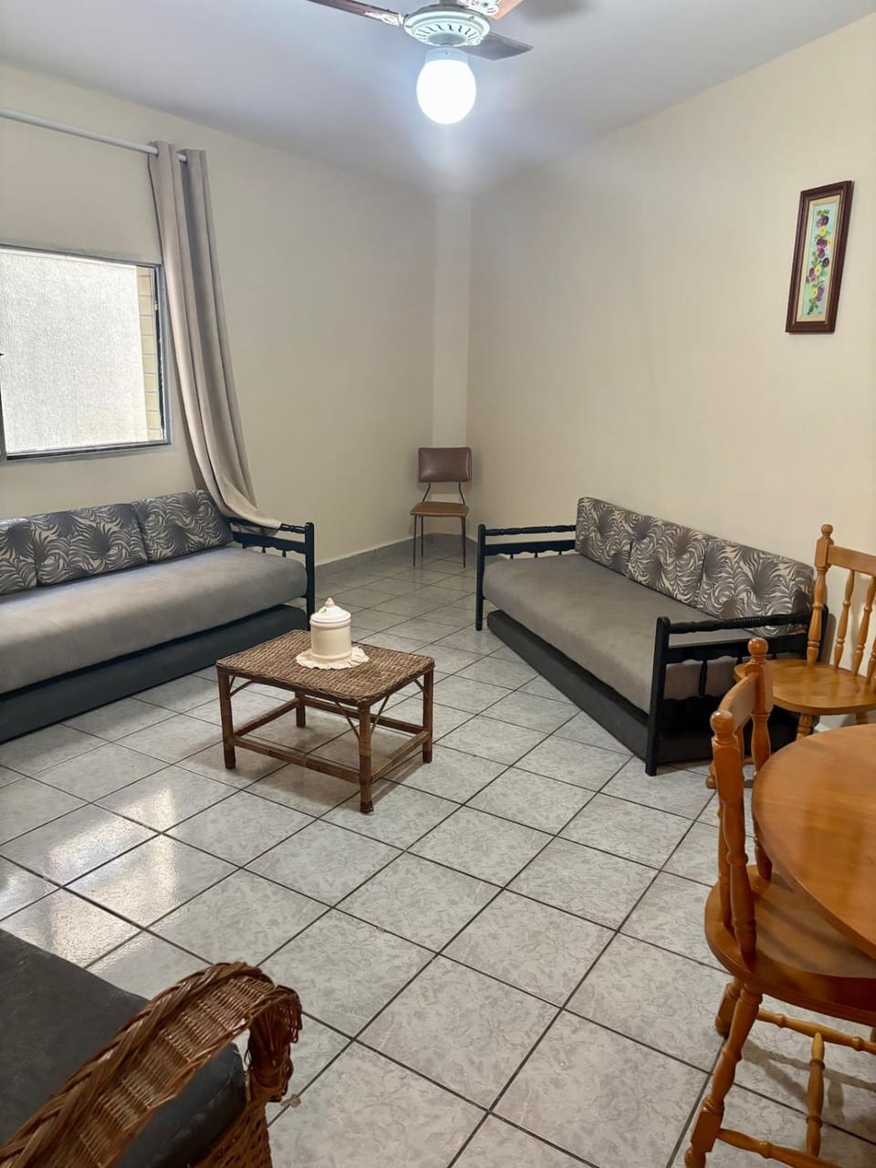 Living room, Seating area, pet friendly
