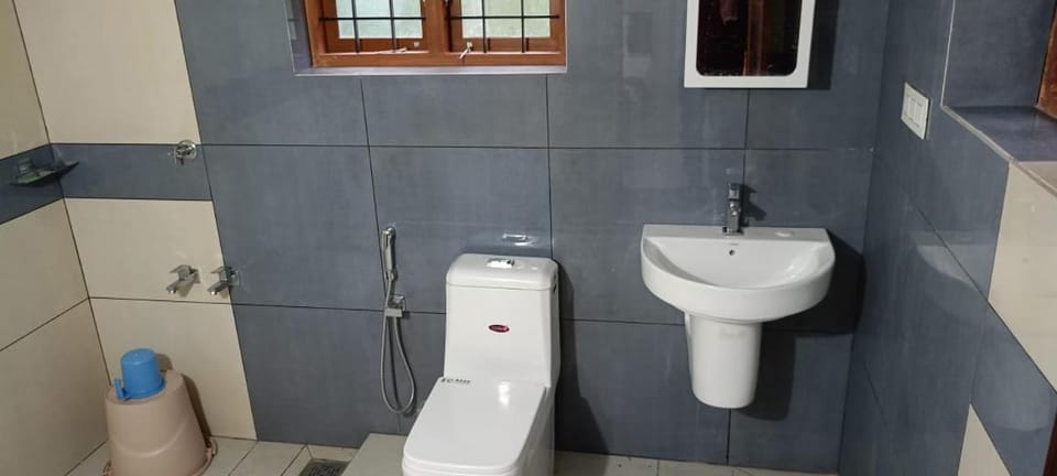 Valley De Hills Villa Room Farm Stay in Kerala