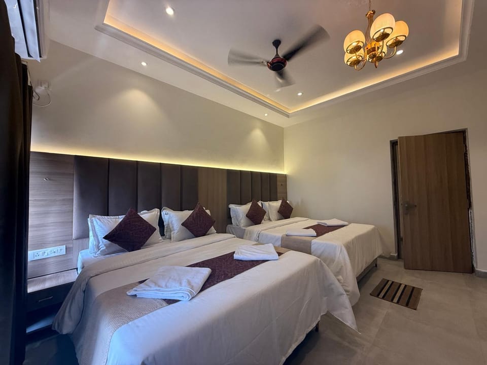 Baga Sea shine Hotel in Baga