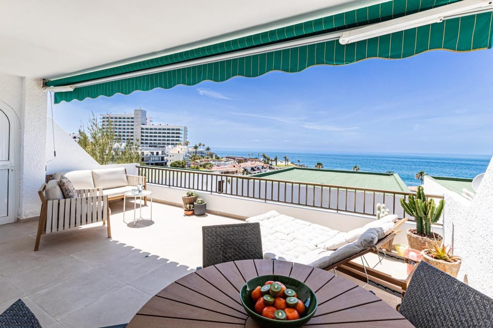 Blue Horizon by Dream Homes Tenerife Apartment in Acantilados de Los Gigantes