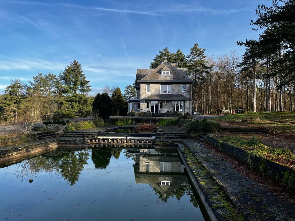 Property building, Garden view