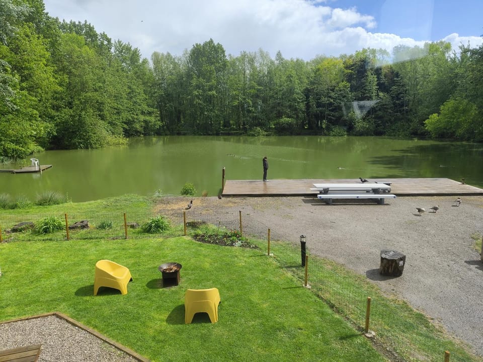 Cottage relaxant au bord de l'eau Chalet in Hauts-de-France