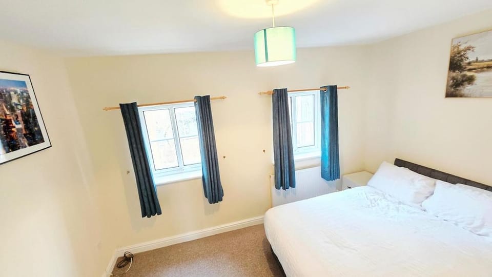 Fountain Court Apartment in Lincoln