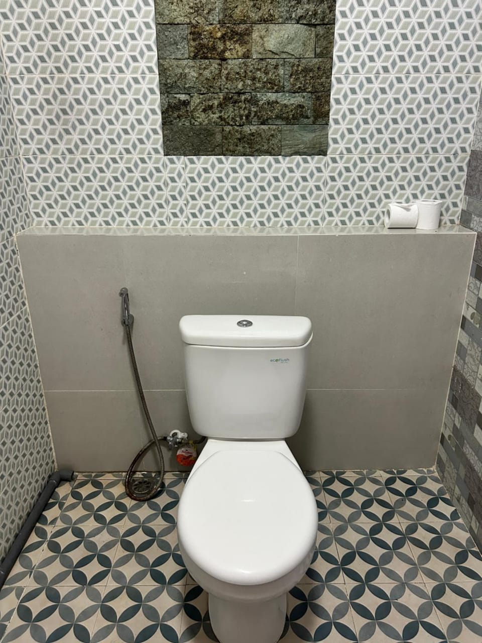 Toilet, Bathroom