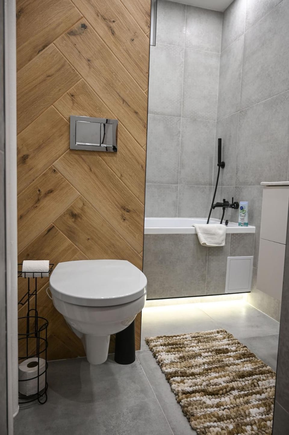 Toilet, Bathroom