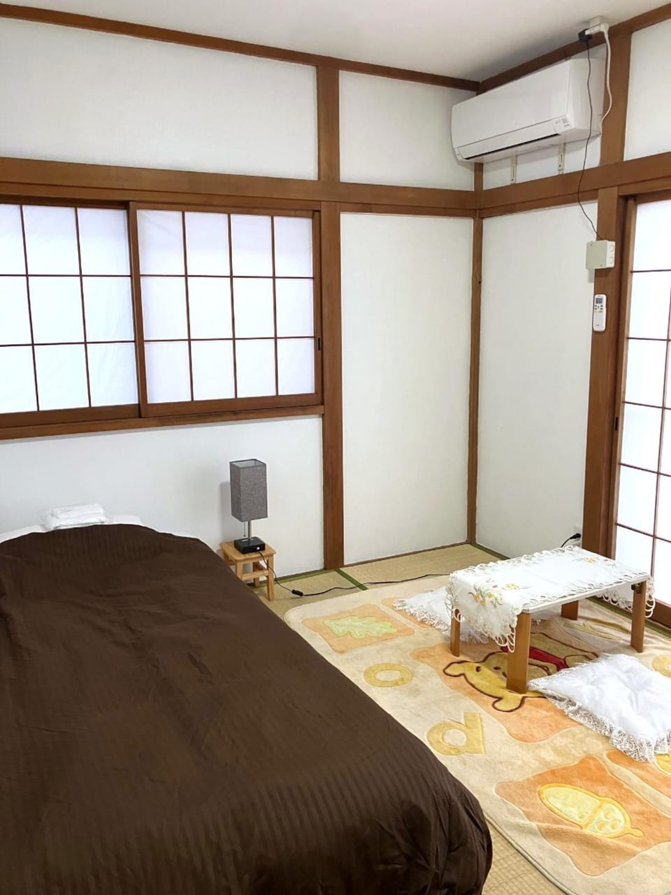 Photo of the whole room