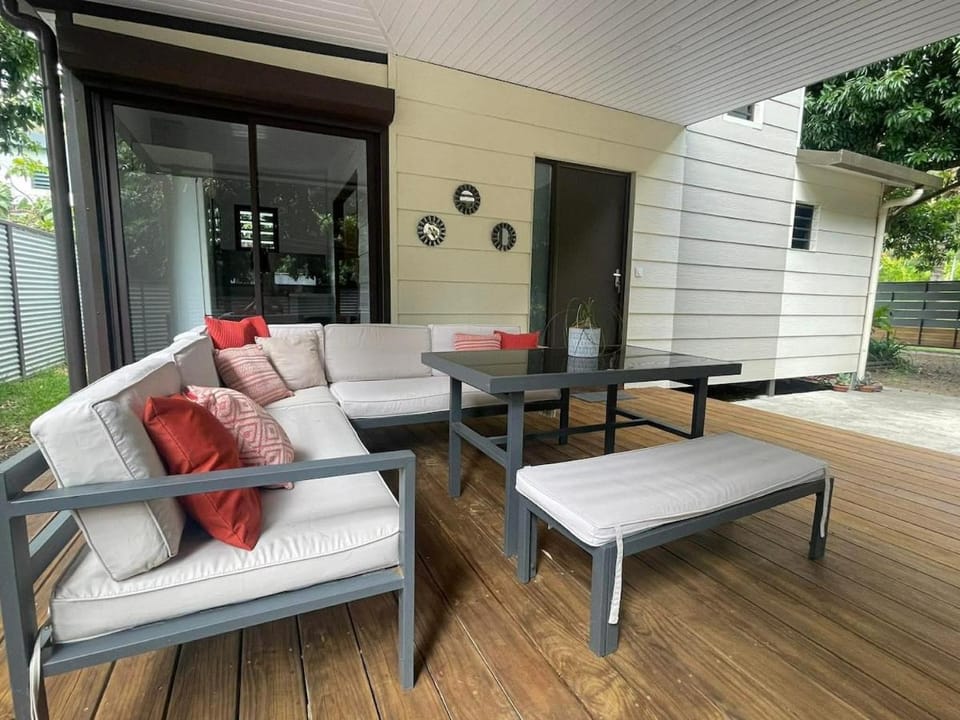 ÔCœur du Verger Private Tropical Loft Villa in South Province, New Caledonia