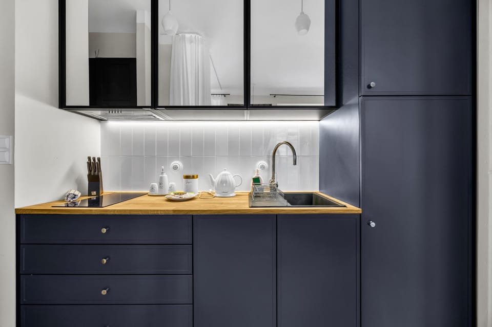 Kitchen or kitchenette, stove
