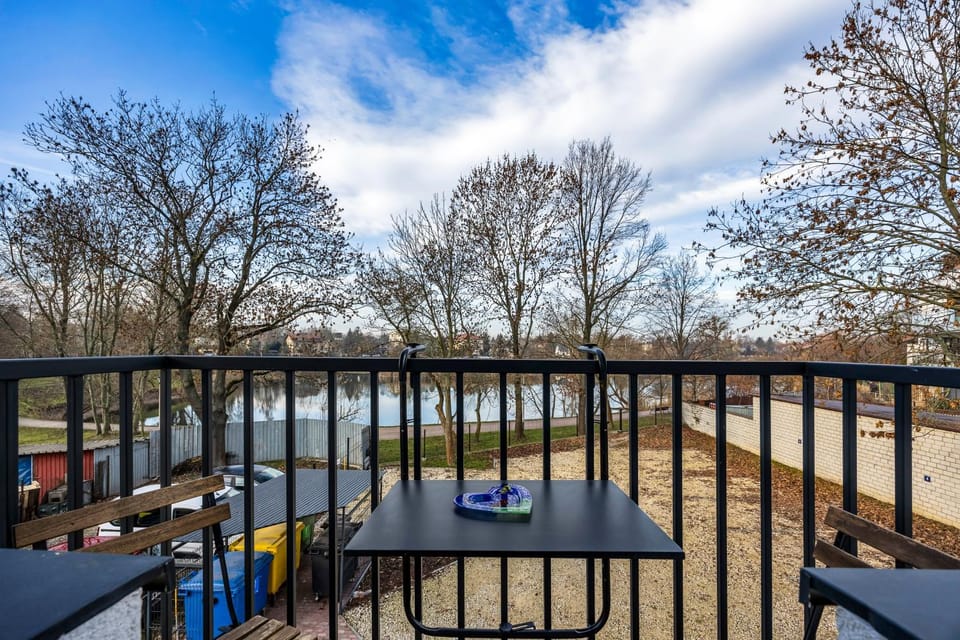 Natural landscape, View (from property/room), Balcony/Terrace, Lake view