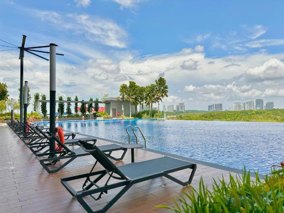Pool view, Swimming pool