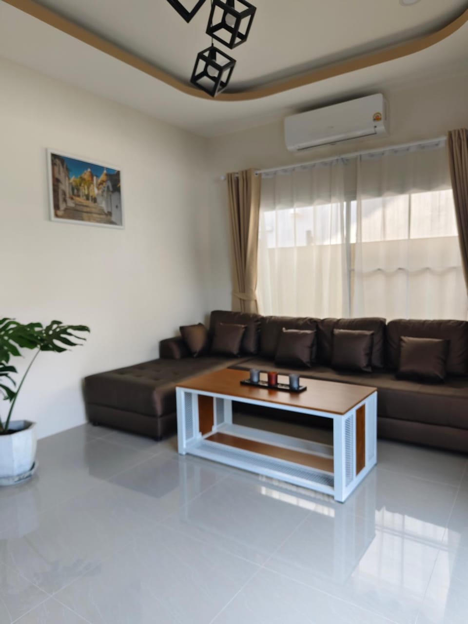 รักตะวัน เวียงพันแสน Apartment in Thailand