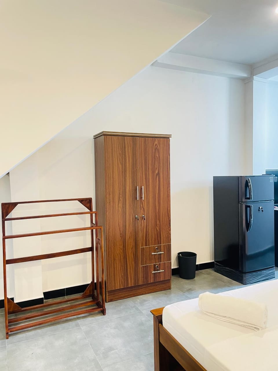 Photo of the whole room, Seating area, wardrobe
