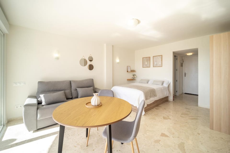 Living room, Bedroom