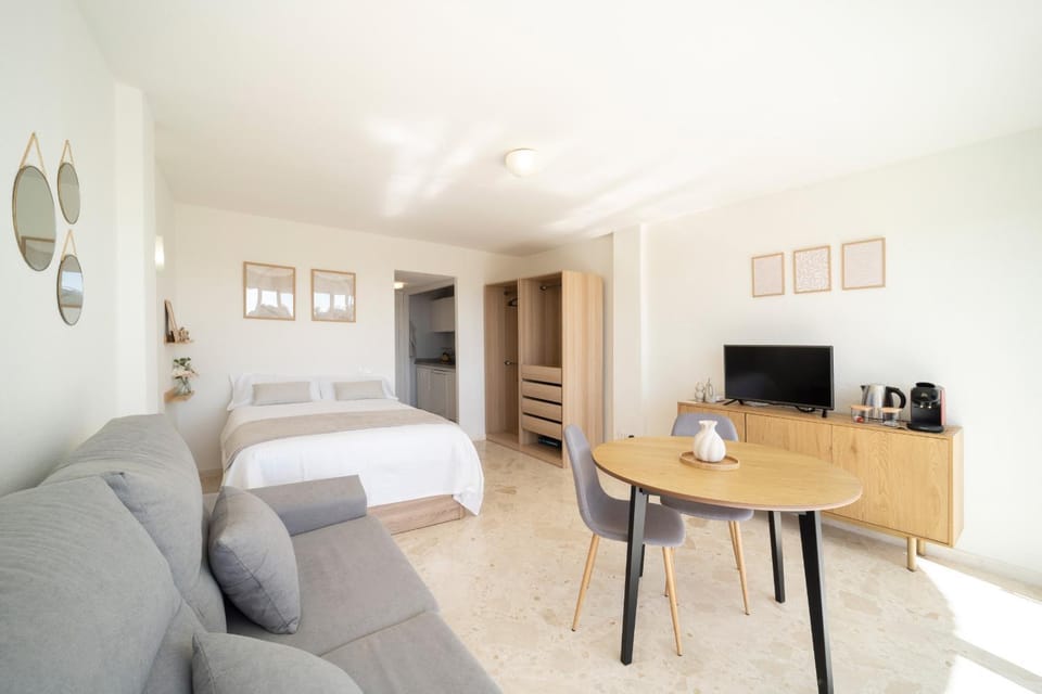 Living room, Bedroom