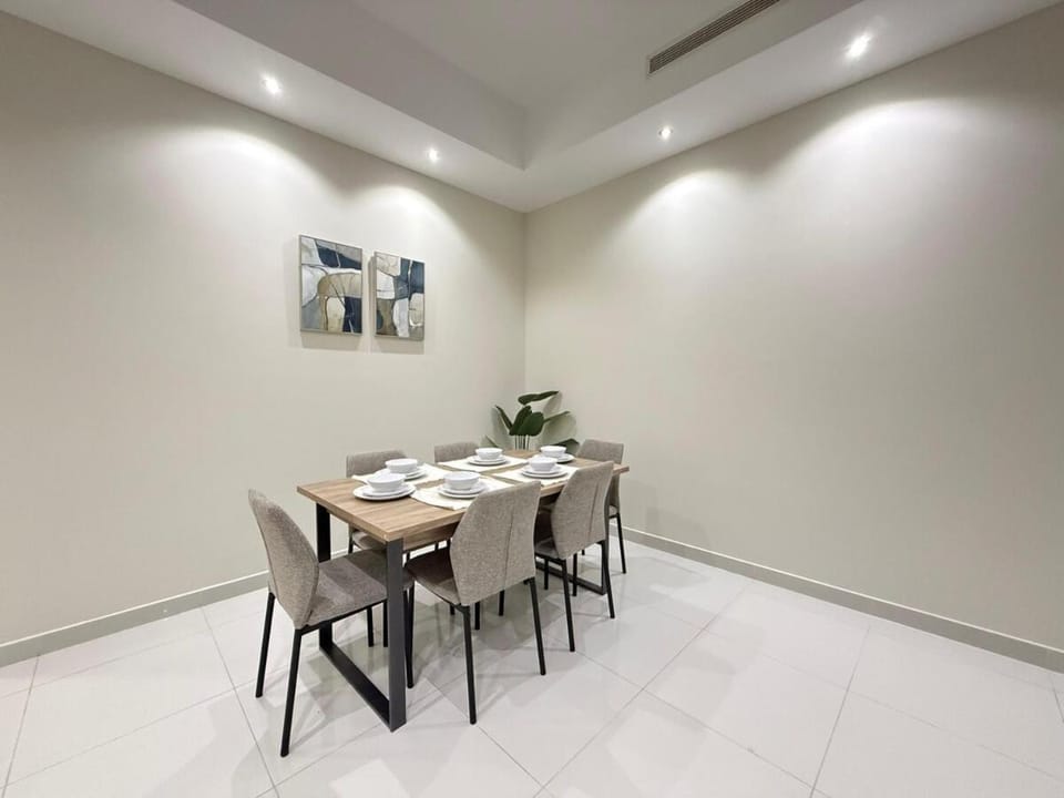 Sahab - Pearl Tower 1BHK 5 min From Alkhan Beach Apartment in Al Sharjah