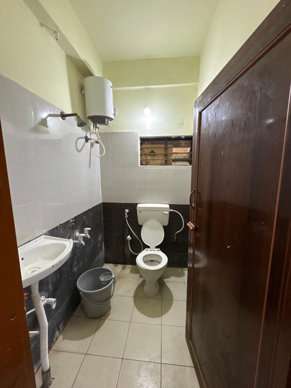SLV boarding and lodging Hotel in Bengaluru