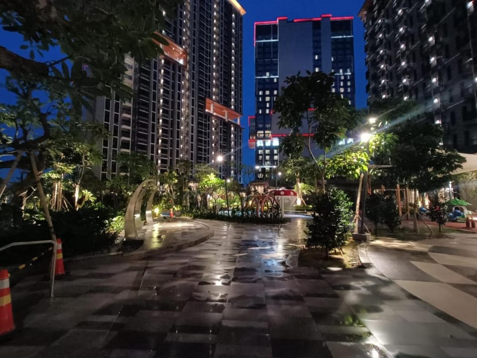 Night, Swimming pool