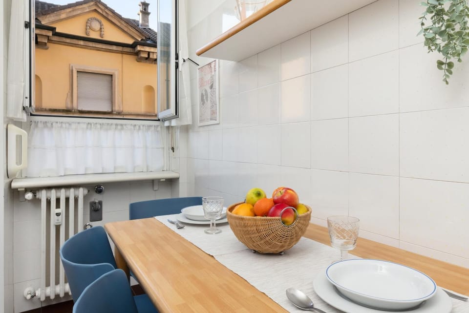 Food and drinks, Dining area