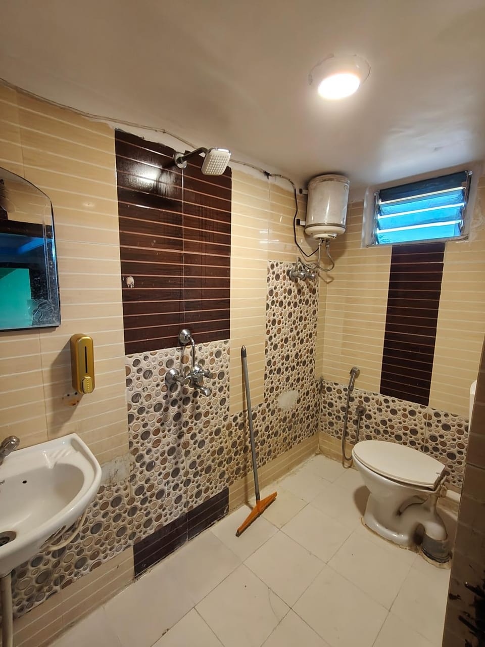 Value Stays Guest House Near Railway station and bus stand Bed and Breakfast in Jaipur