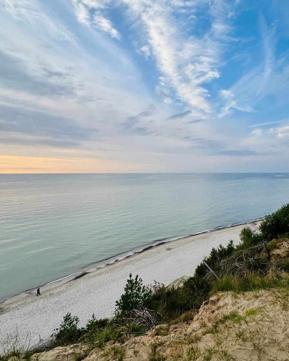 Nearby landmark, Natural landscape, Beach
