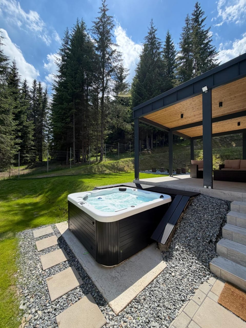 Cabana Nord Side House in Cluj County