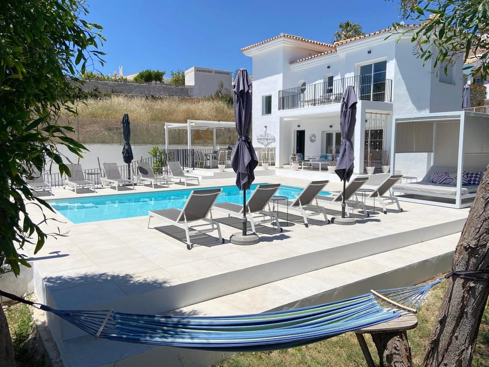 Pool view, Swimming pool, Swimming pool