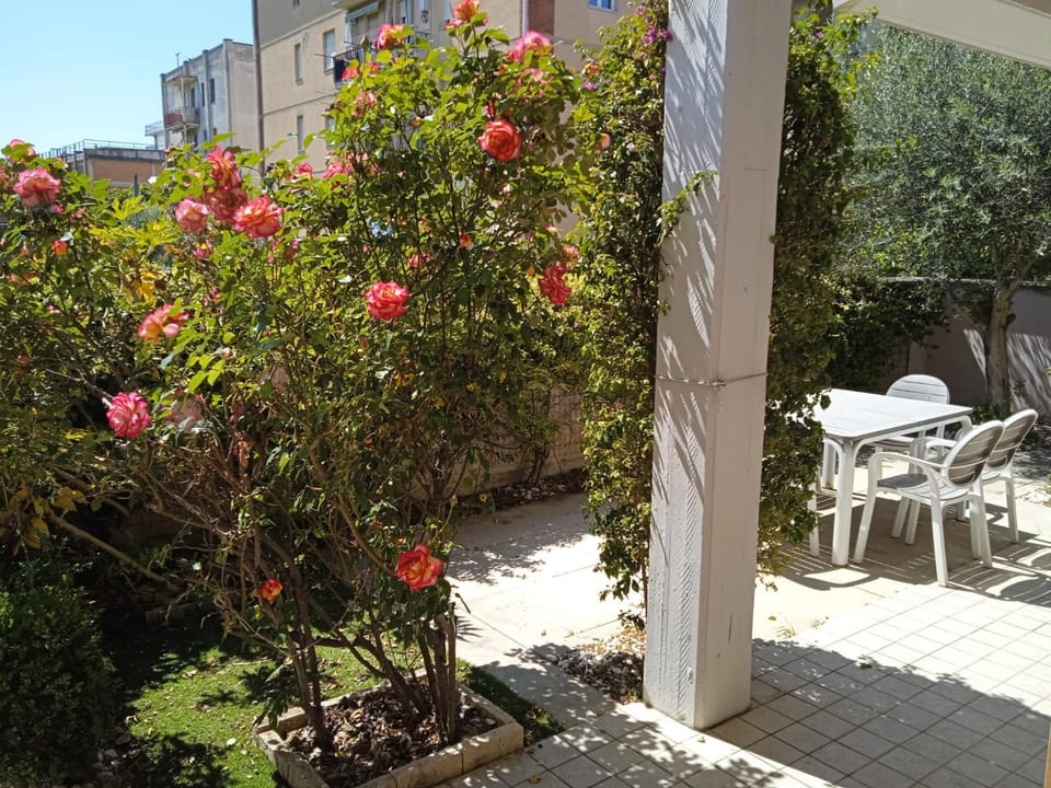 Garden, View (from property/room), Garden view