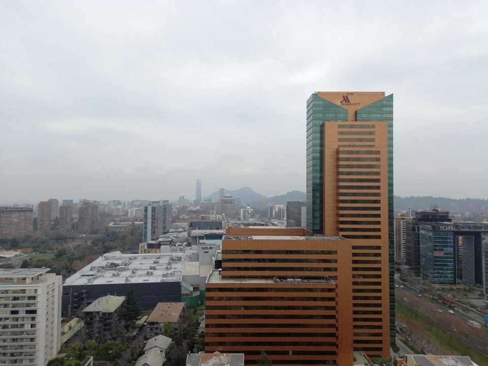 Very comfortable, amazing location Apartment in Las Condes