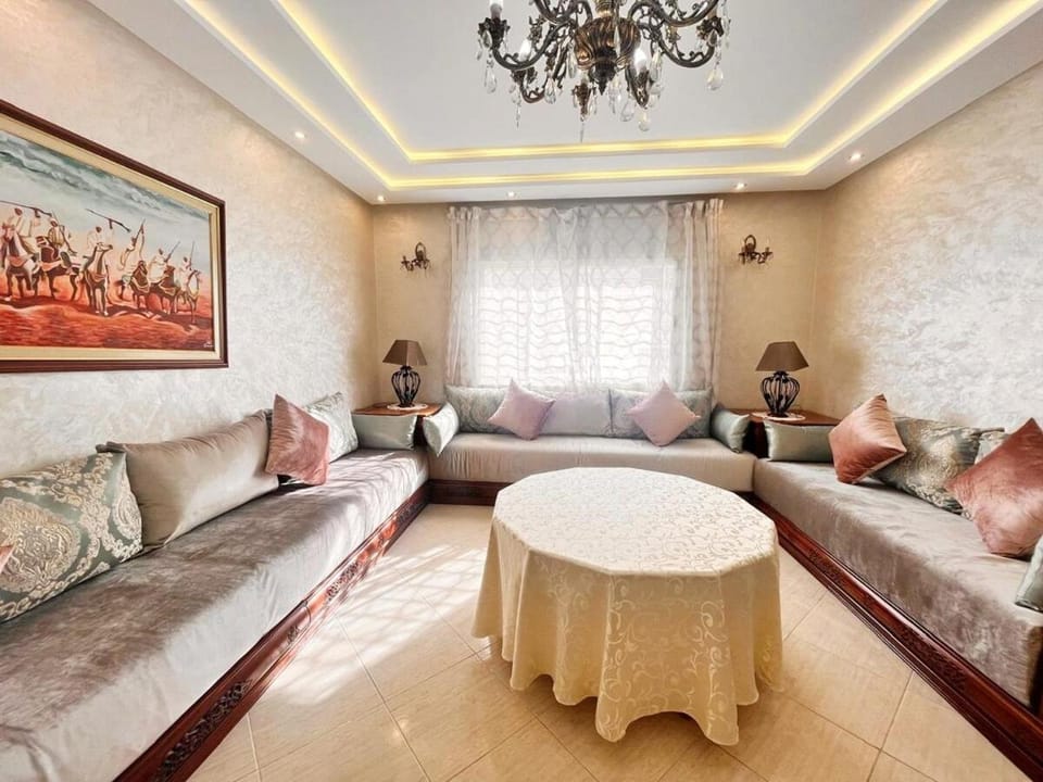 Parenthèse Familiale,Spacieux,Lumineux,Jeux en Bas Apartment in Tangier