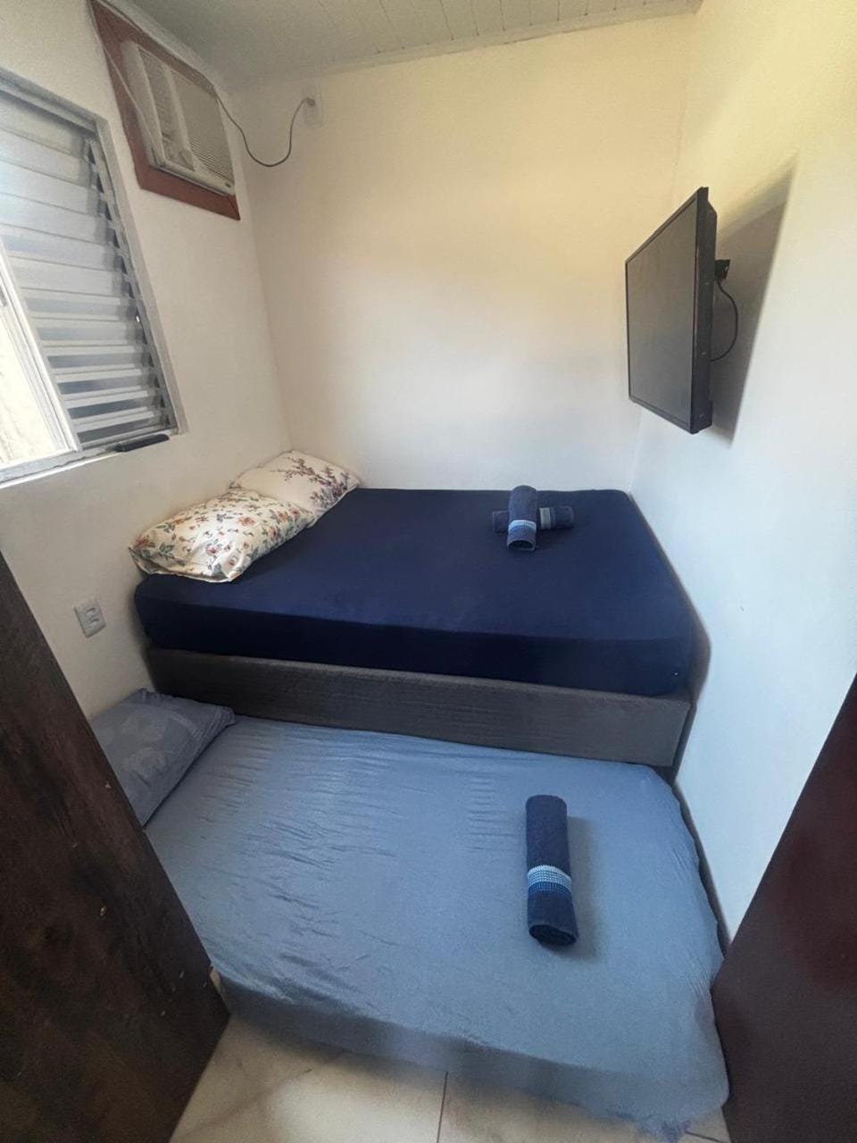 Kitnet ZERO FILA 10 minutos da Lagoinha e ponta das canas c ar Apartment in Florianopolis