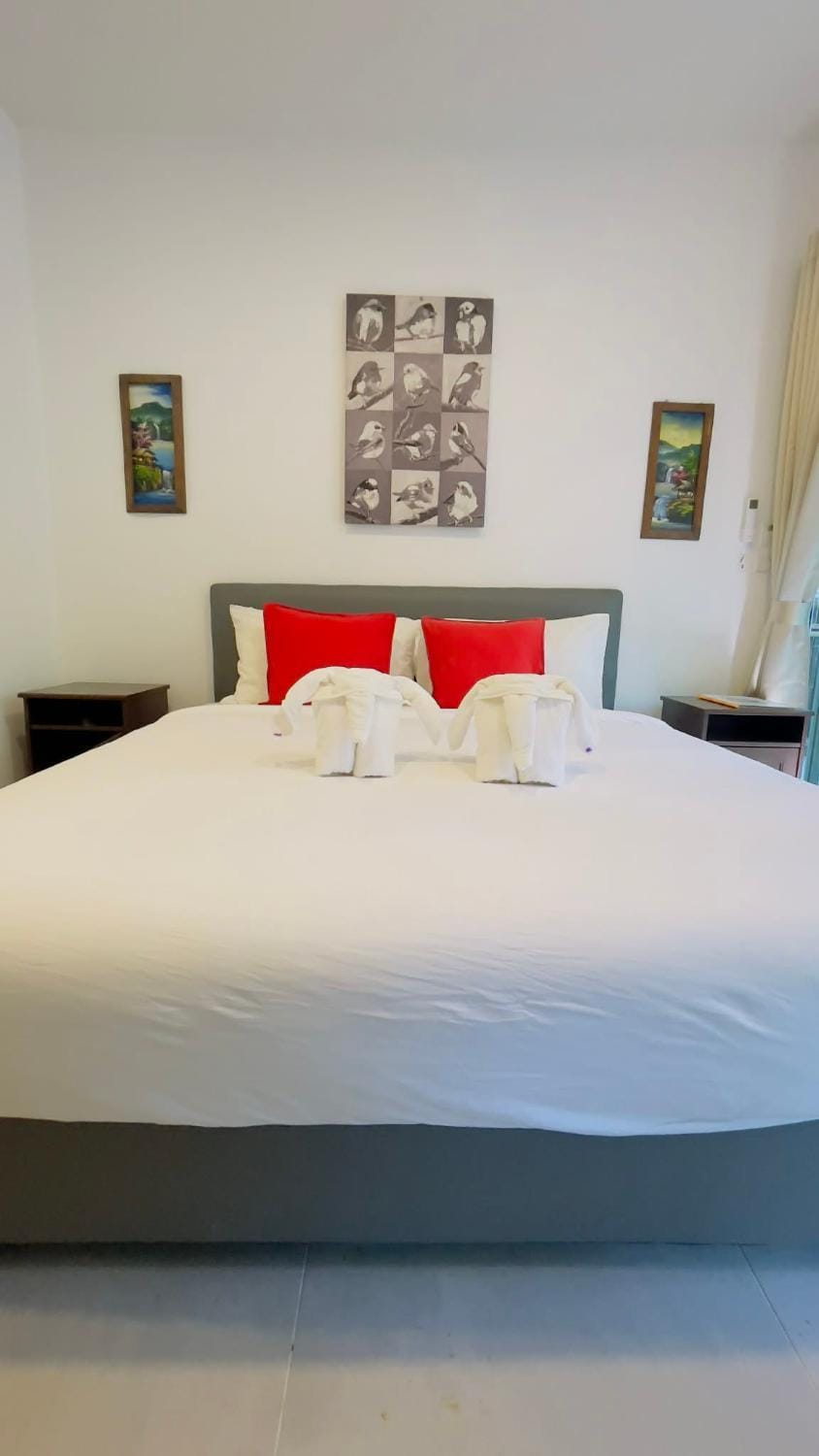Jungle Breeze Bungalow 5, Fast WiFi, Quiet Retreat House in Ko Chang
