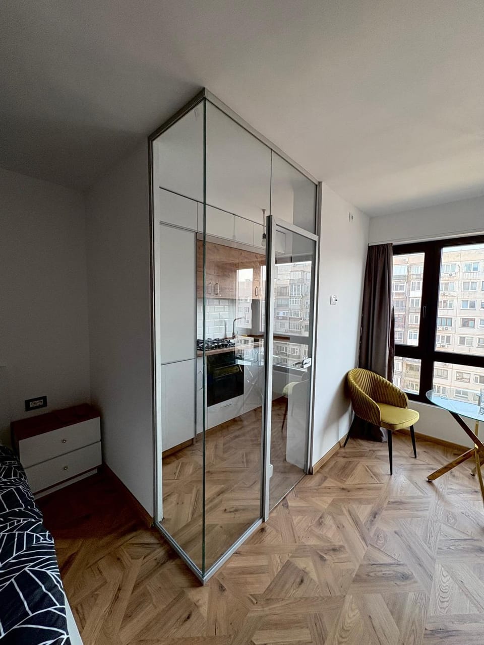 Kitchen or kitchenette, Seating area
