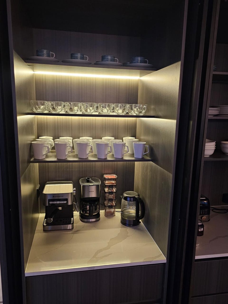 Coffee/tea facilities