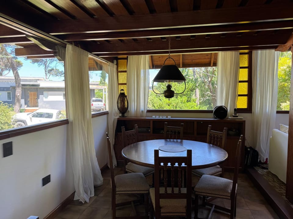 Casa en el antiguo golf de Pinamar para disfrutar en familia House in Pinamar