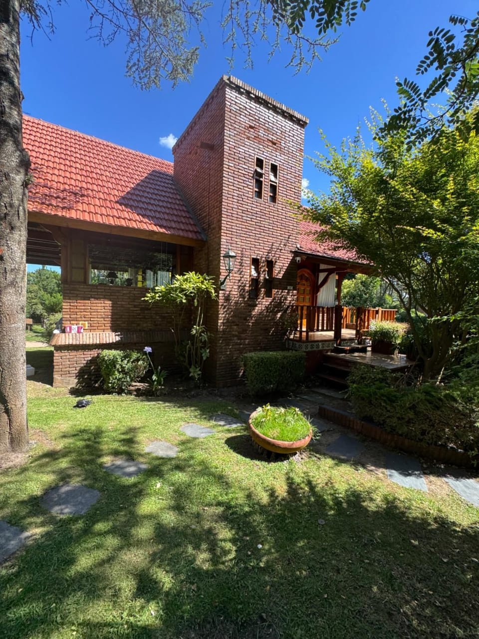 Casa en el antiguo golf de Pinamar para disfrutar en familia House in Pinamar